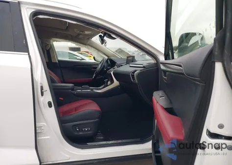 2021 Lexus Nx 300 z USA, uszkodzony, nr VIN JTJDARBZ4M5032583